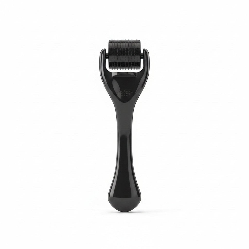 SCALPCARED Derma Roller 1.0mm, negro, herramienta para el cuero cabelludo con mango ergonómico y cabezal de rodillo.